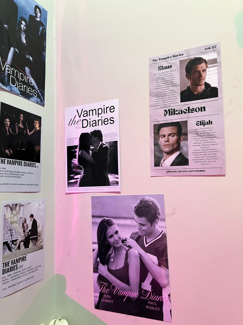 Vampire Diaries Bundle (8 posters)